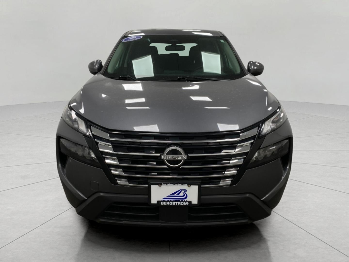 2025 Nissan Rogue AWD SV