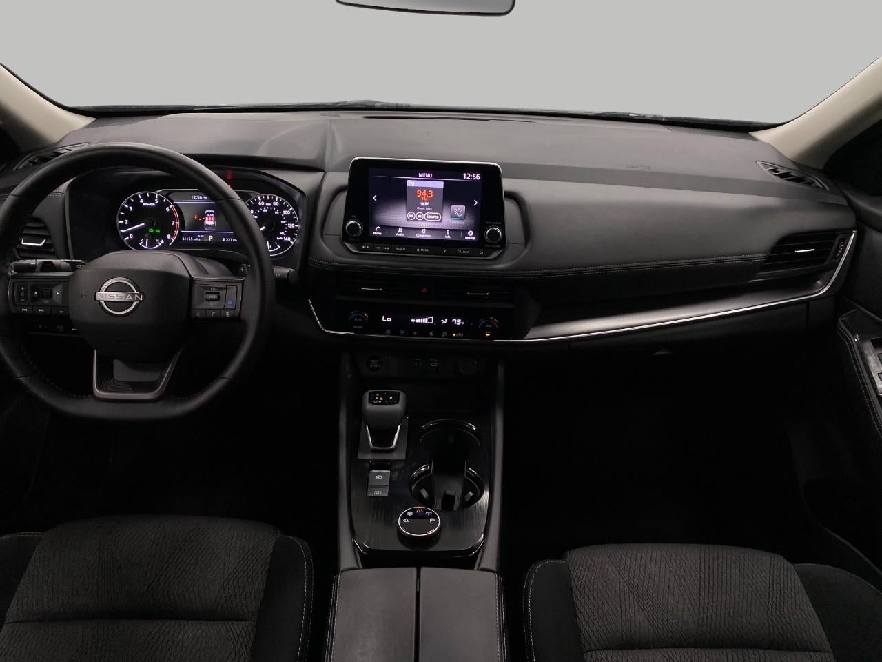 2025 Nissan Rogue AWD SV