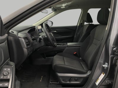 2025 Nissan Rogue AWD SV