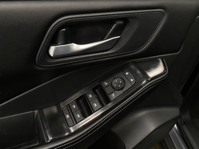 2025 Nissan Rogue AWD SV