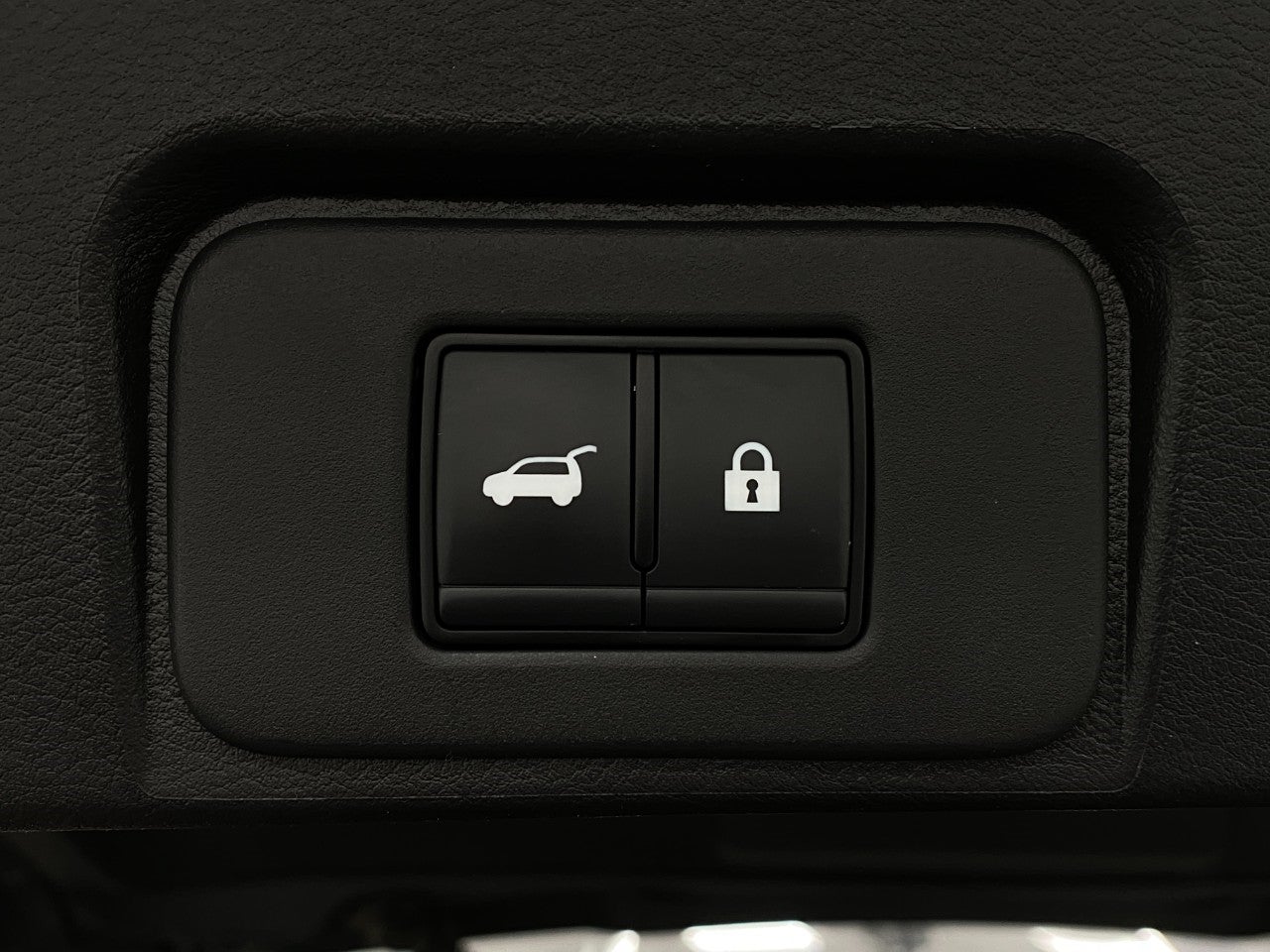 2025 Nissan Rogue AWD SV