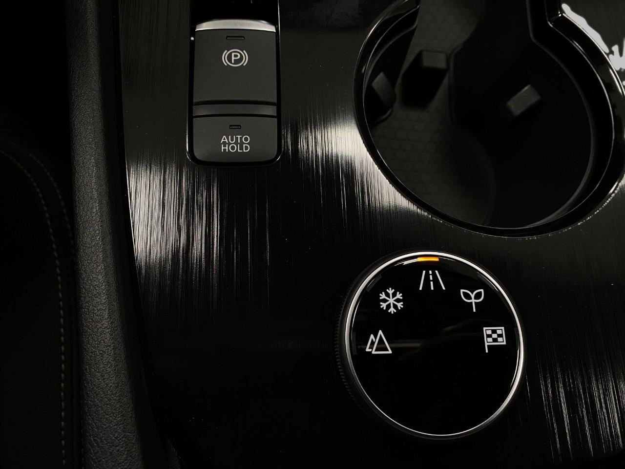 2026 Nissan Rogue AWD SV