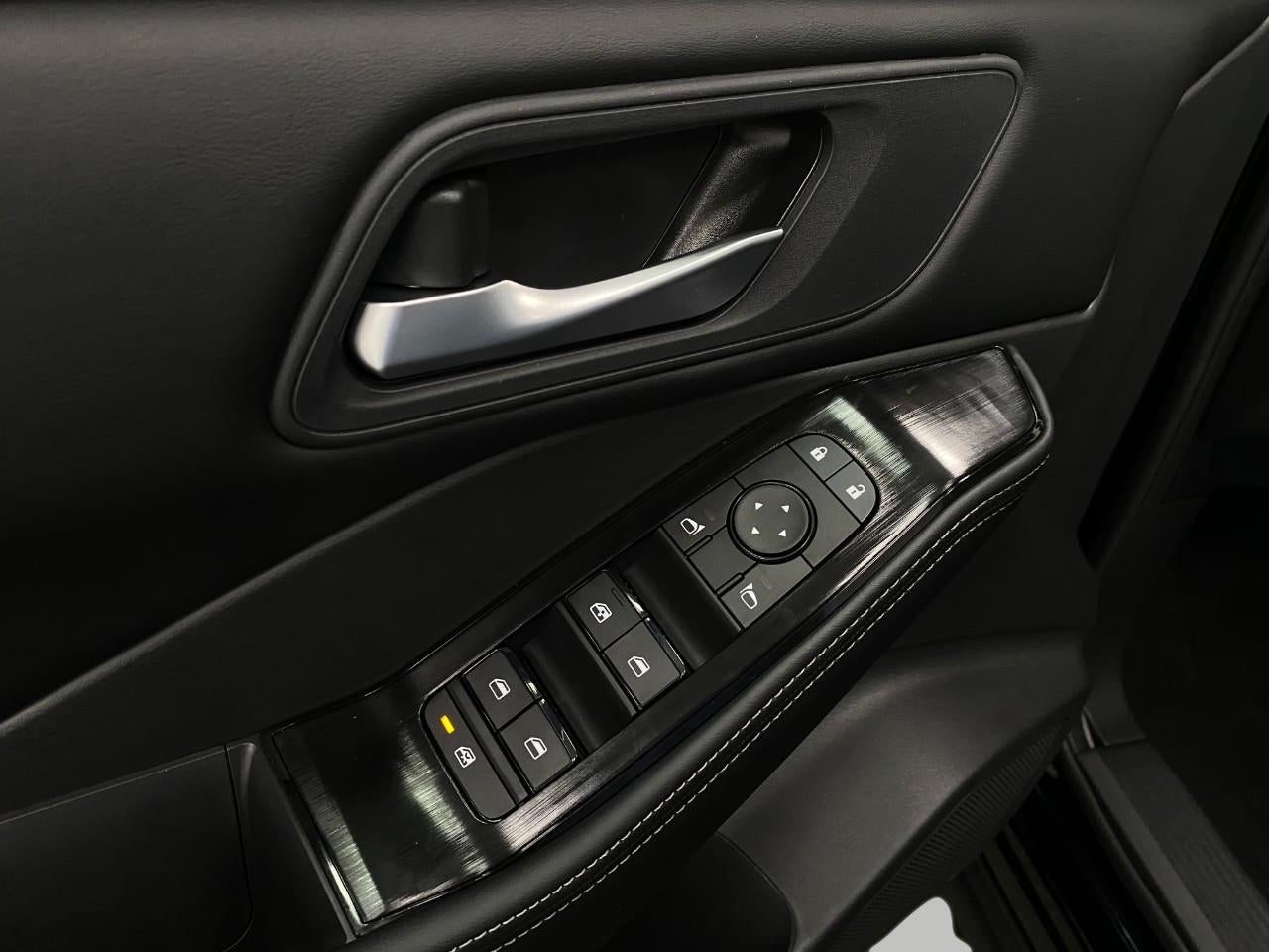 2026 Nissan Rogue AWD SV