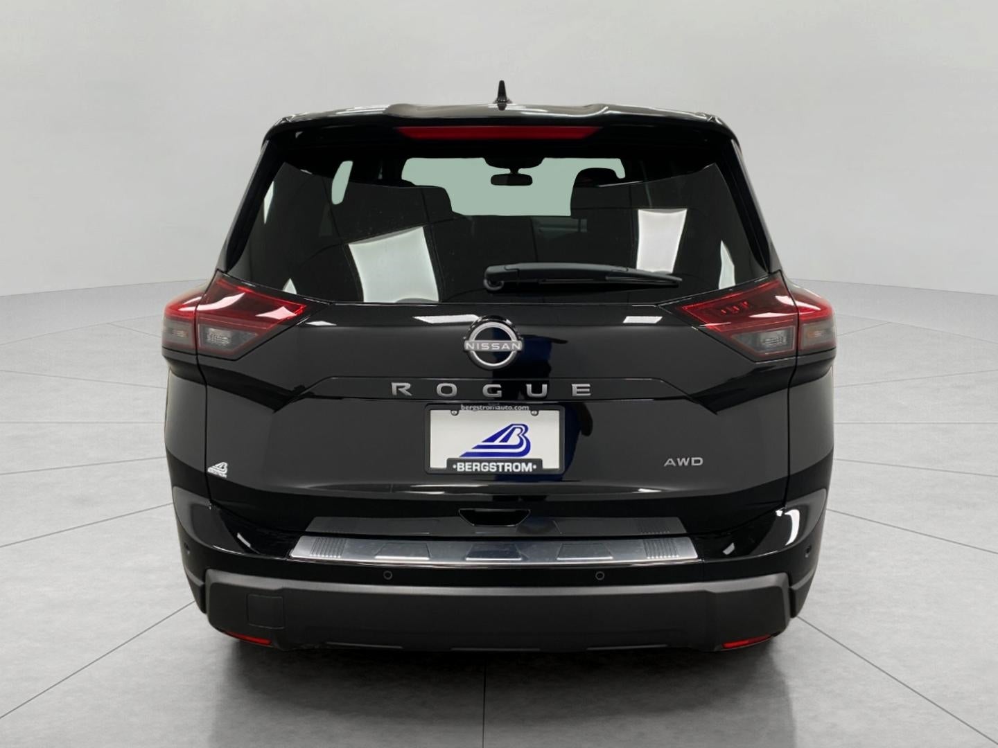 2026 Nissan Rogue AWD SV