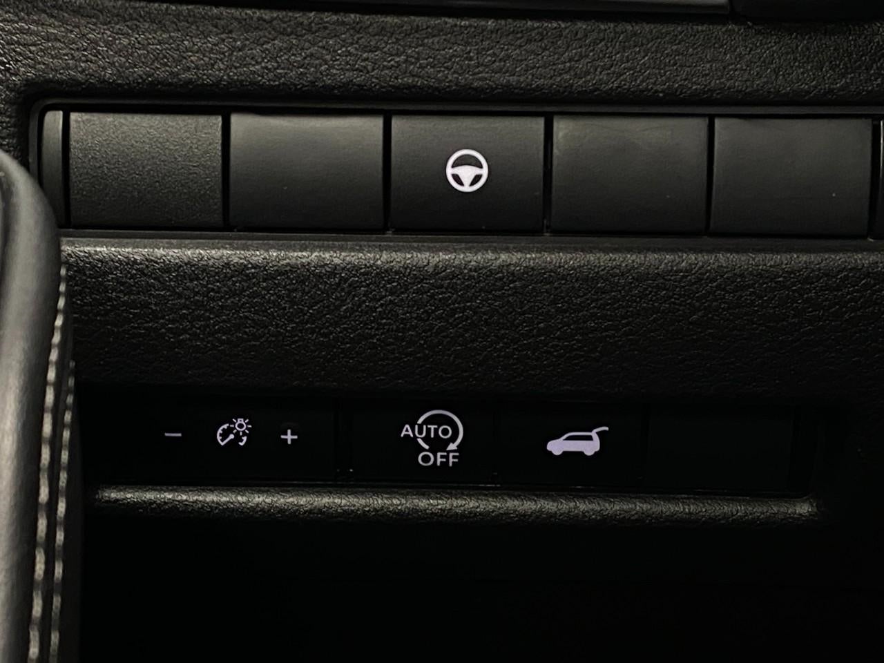 2025 Nissan Rogue AWD SV
