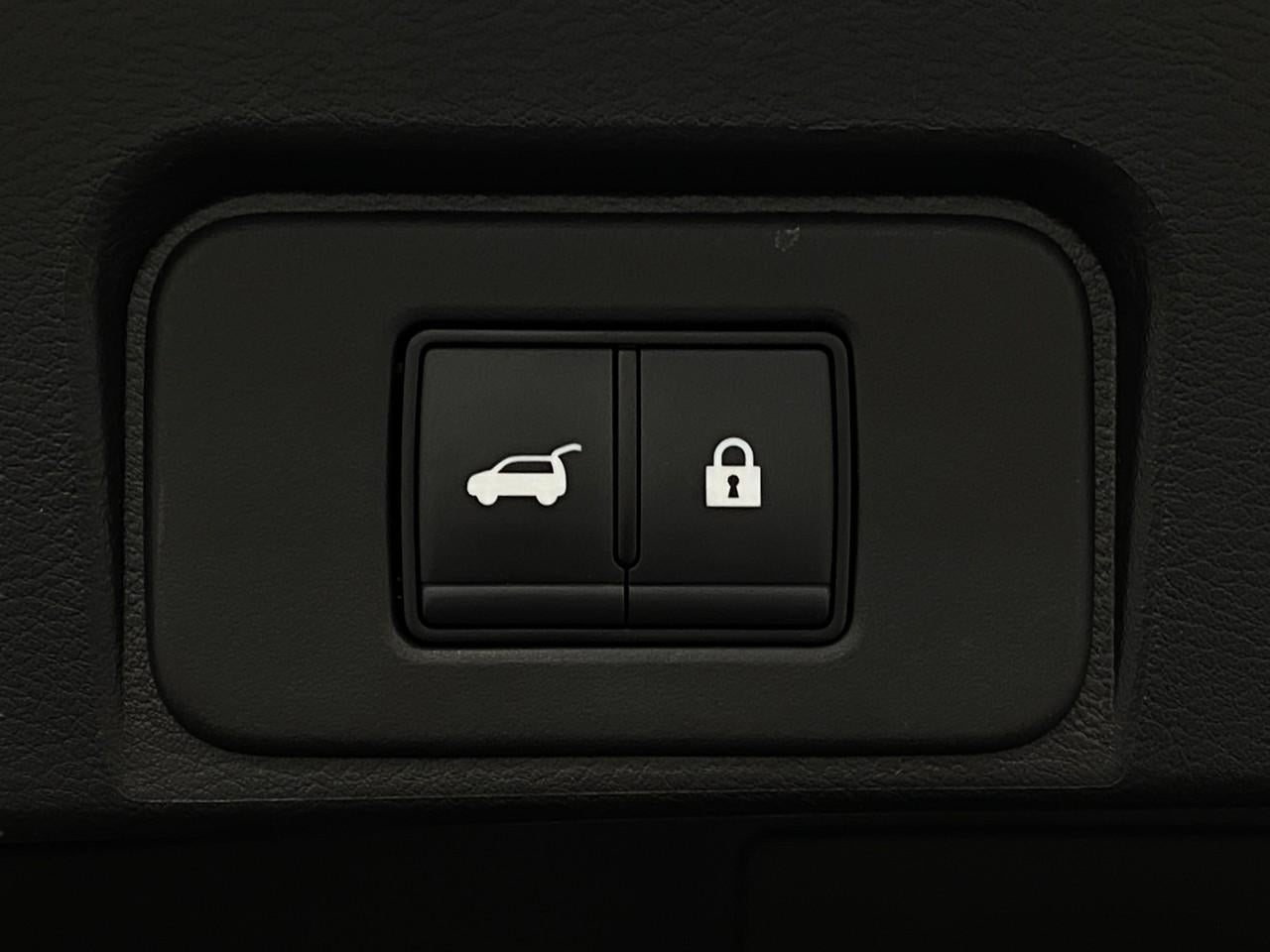 2025 Nissan Rogue AWD SV