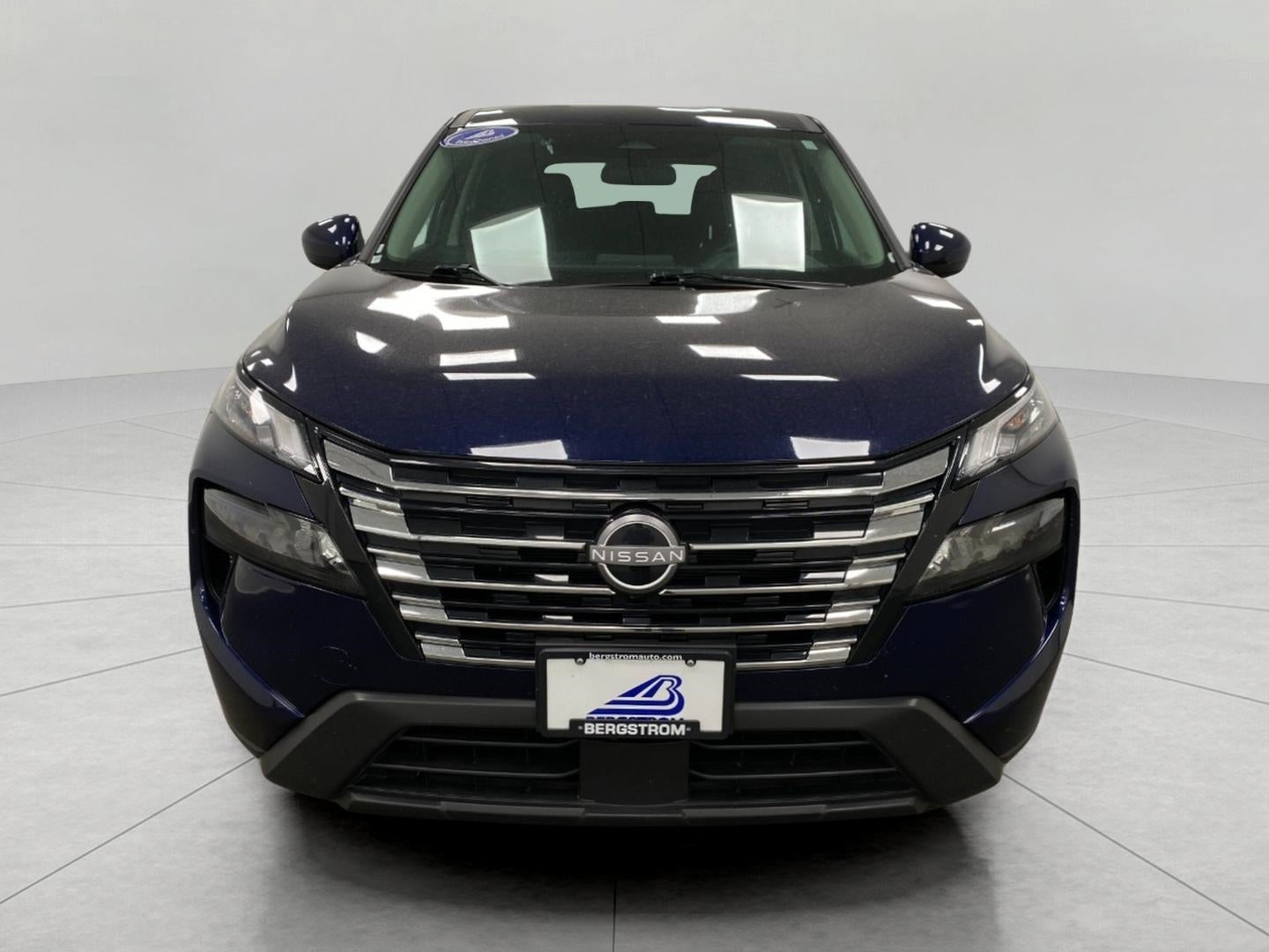 2025 Nissan Rogue AWD SV