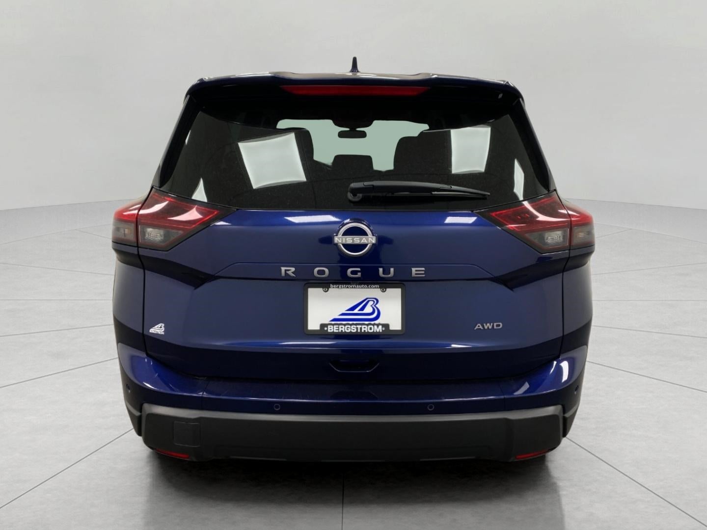 2025 Nissan Rogue AWD SV