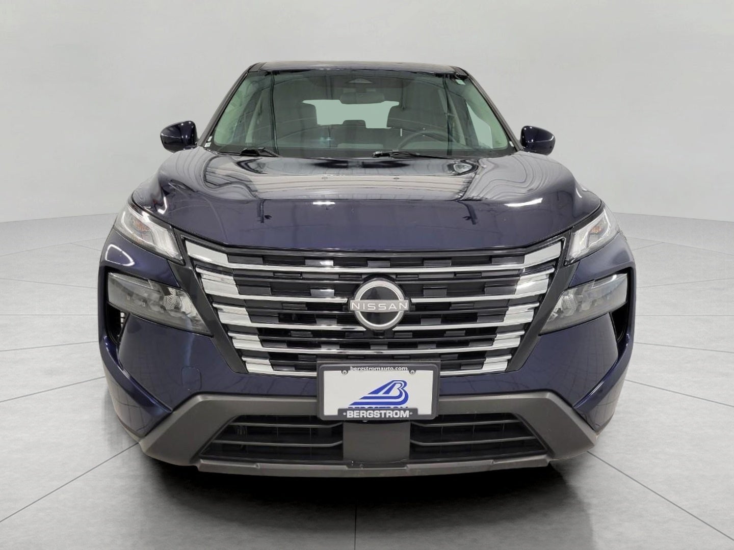 2025 Nissan Rogue AWD SV