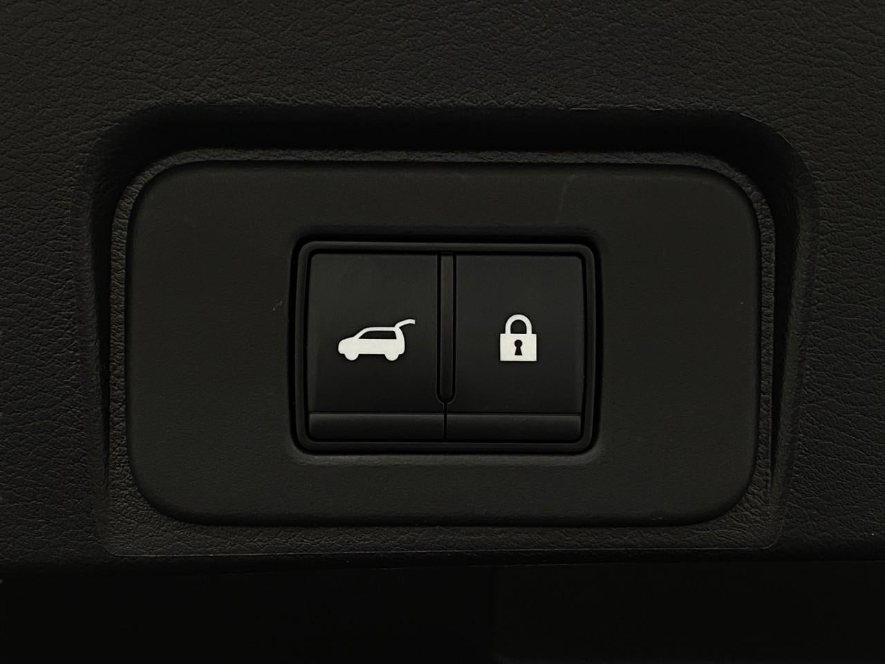 2025 Nissan Rogue AWD SV