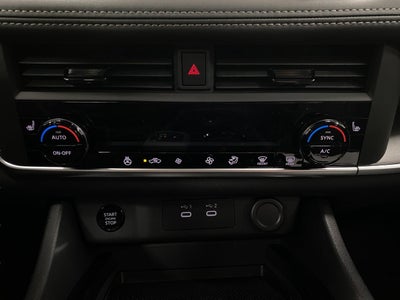 2026 Nissan Rogue Dark Armor™