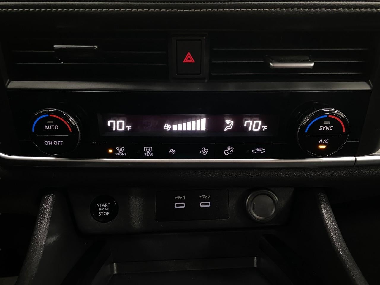 2025 Nissan Rogue SV