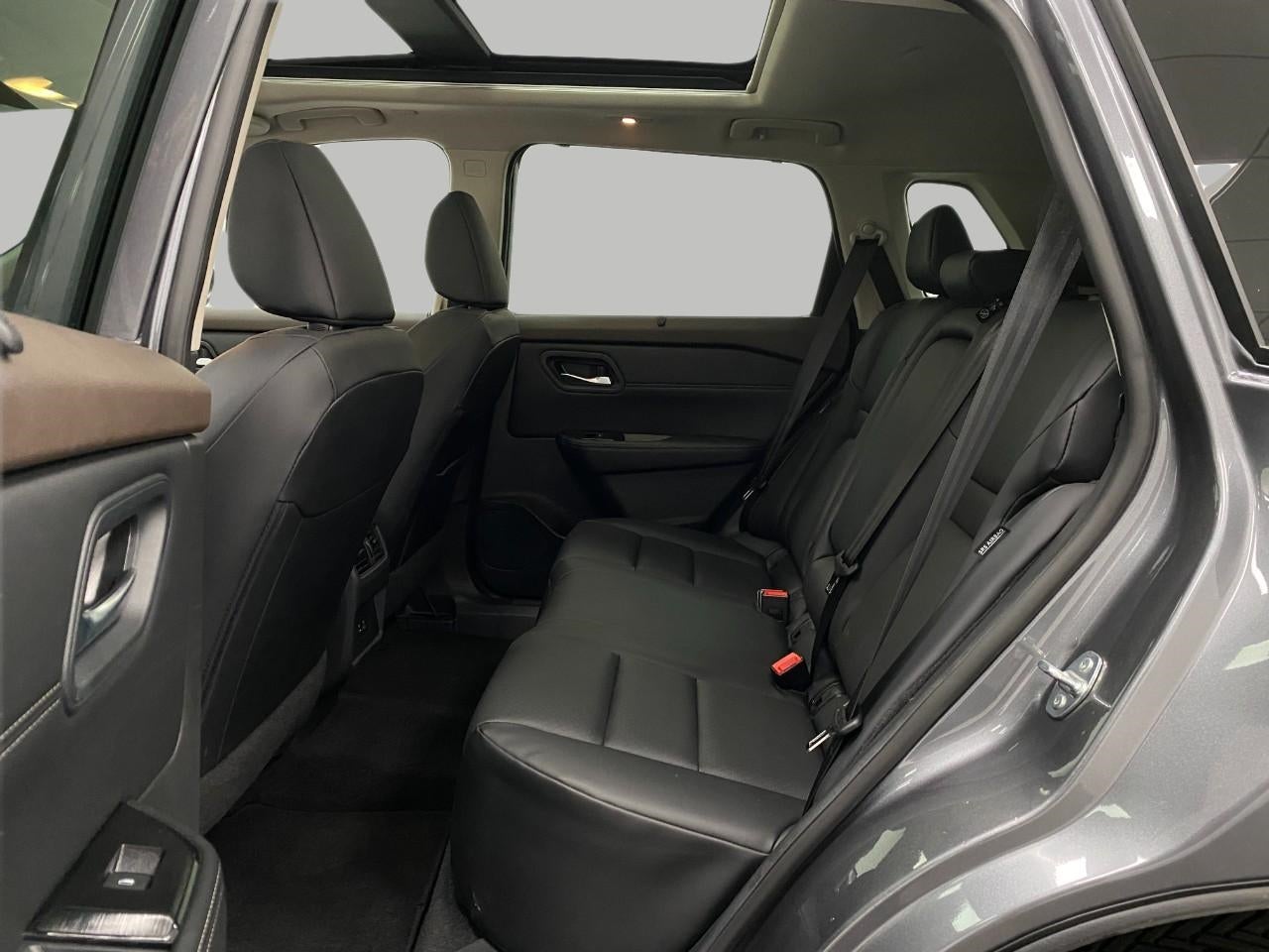 2023 Nissan Rogue AWD SV