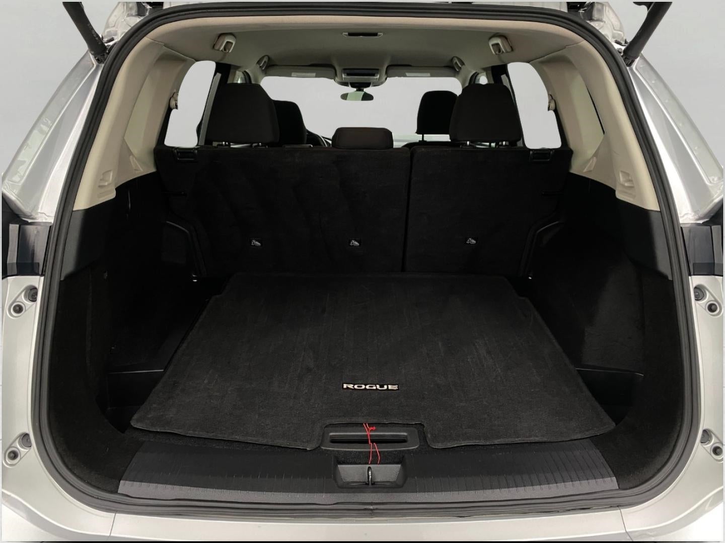 2025 Nissan Rogue AWD SV