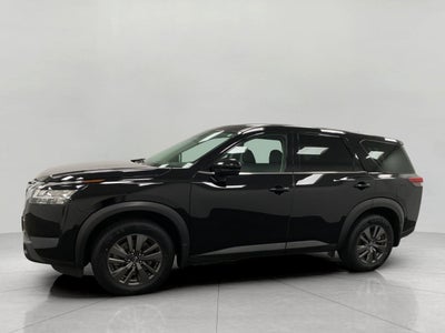 2022 Nissan Pathfinder S 4WD