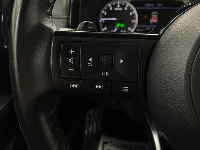 2023 Nissan Pathfinder SV