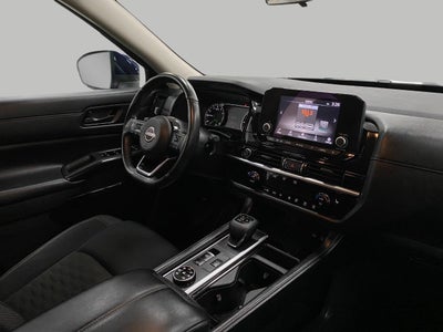 2023 Nissan Pathfinder SV
