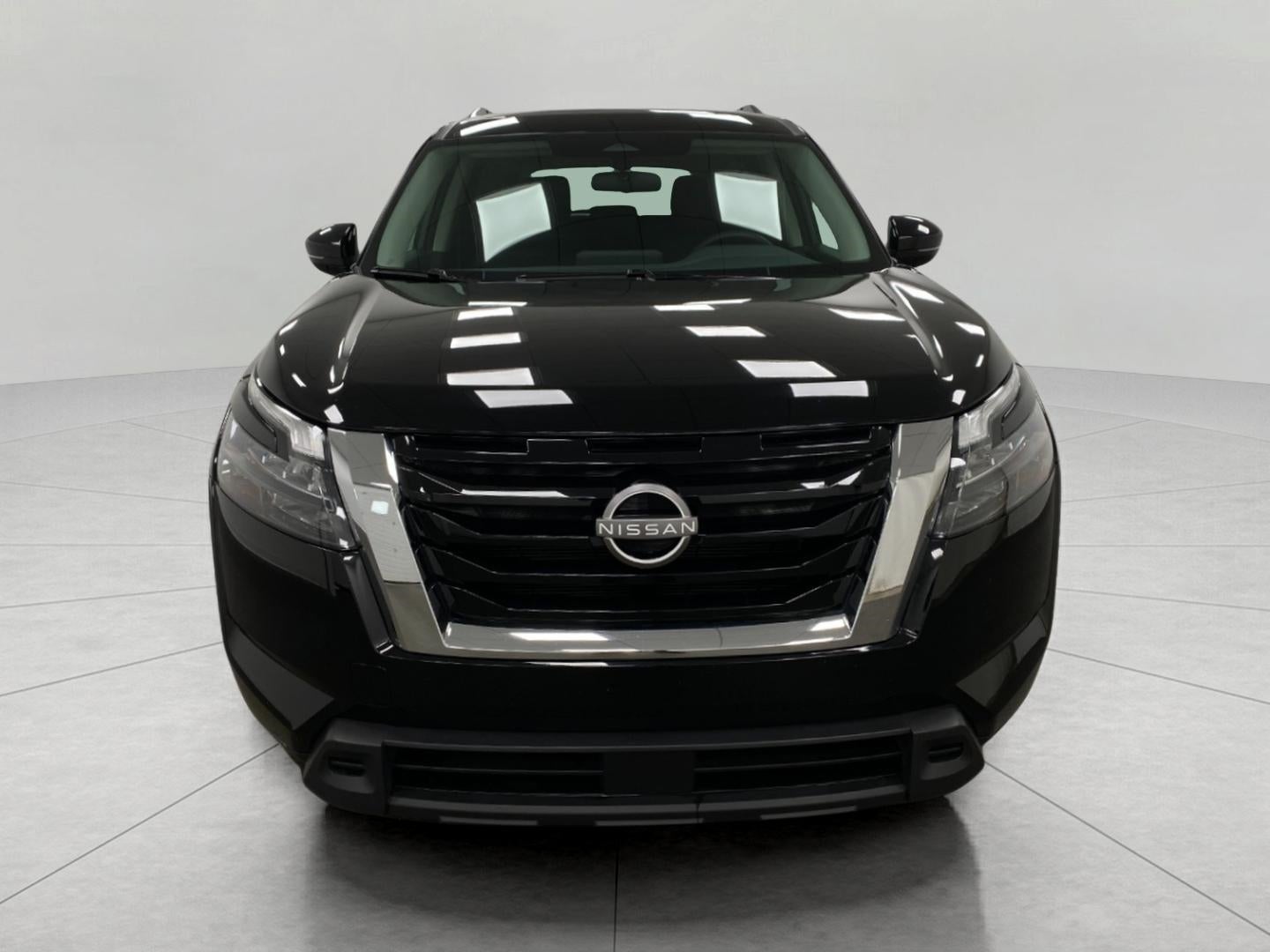 2024 Nissan Pathfinder SV 4WD