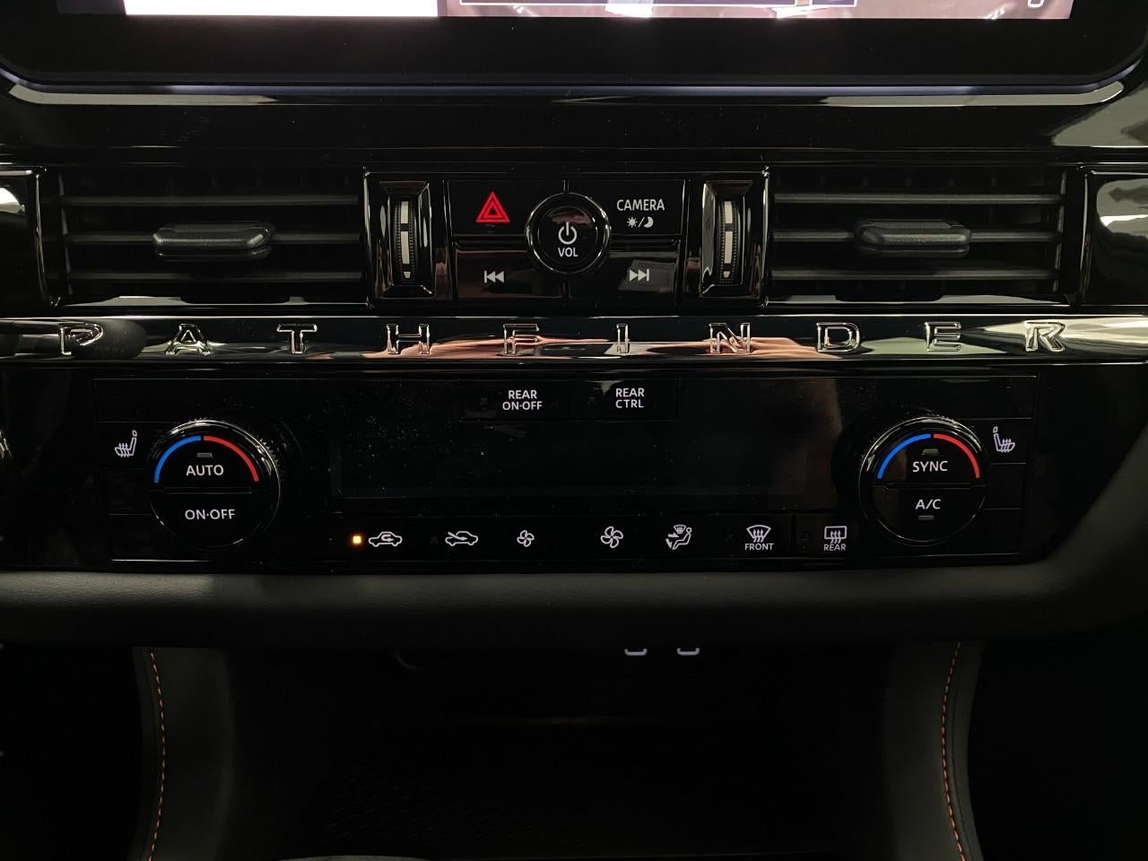 2026 Nissan Pathfinder Rock Creek®