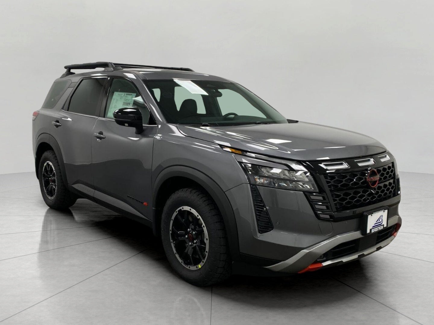 2026 Nissan Pathfinder SV 4WD