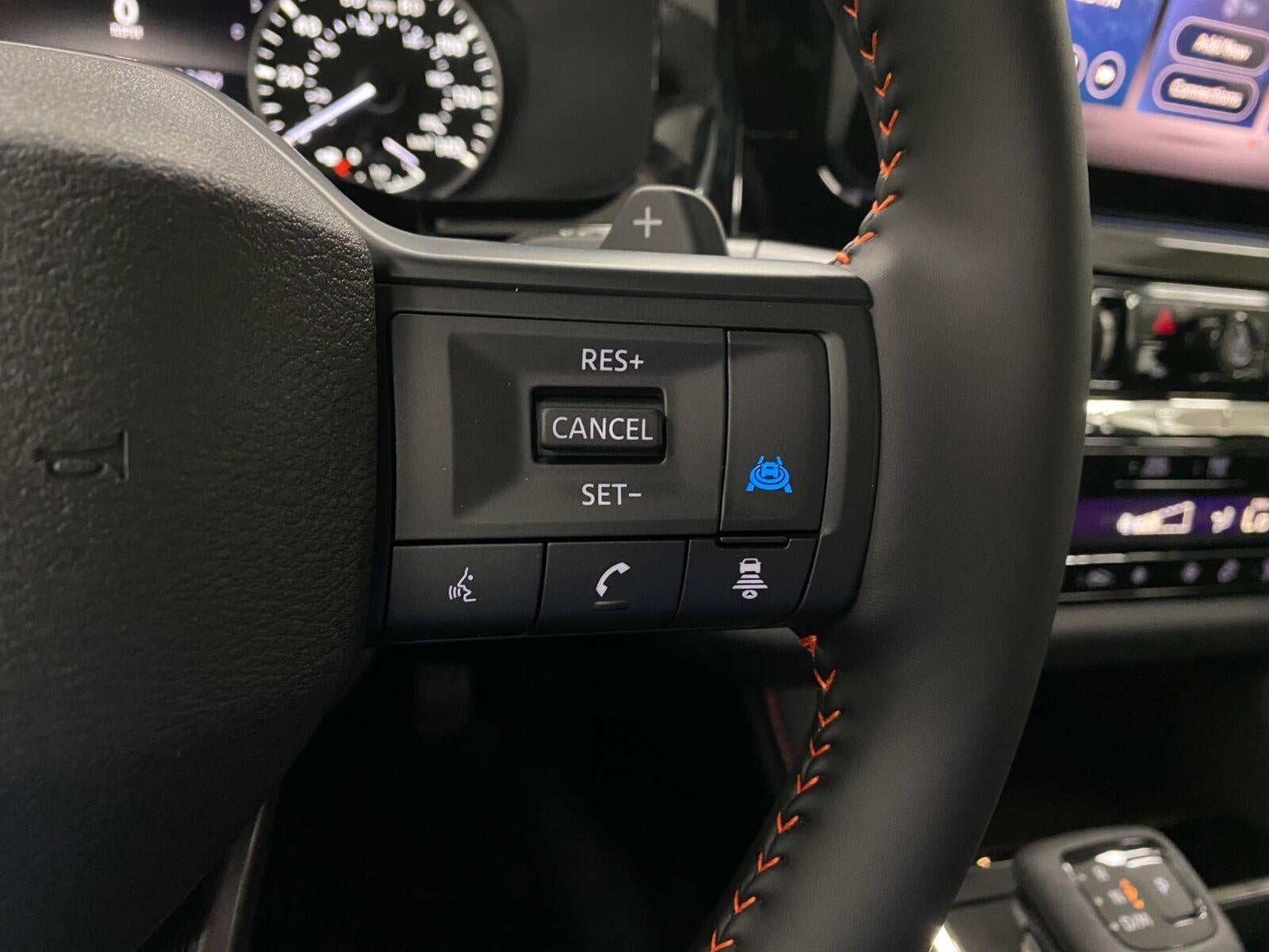 2026 Nissan Pathfinder SV 4WD