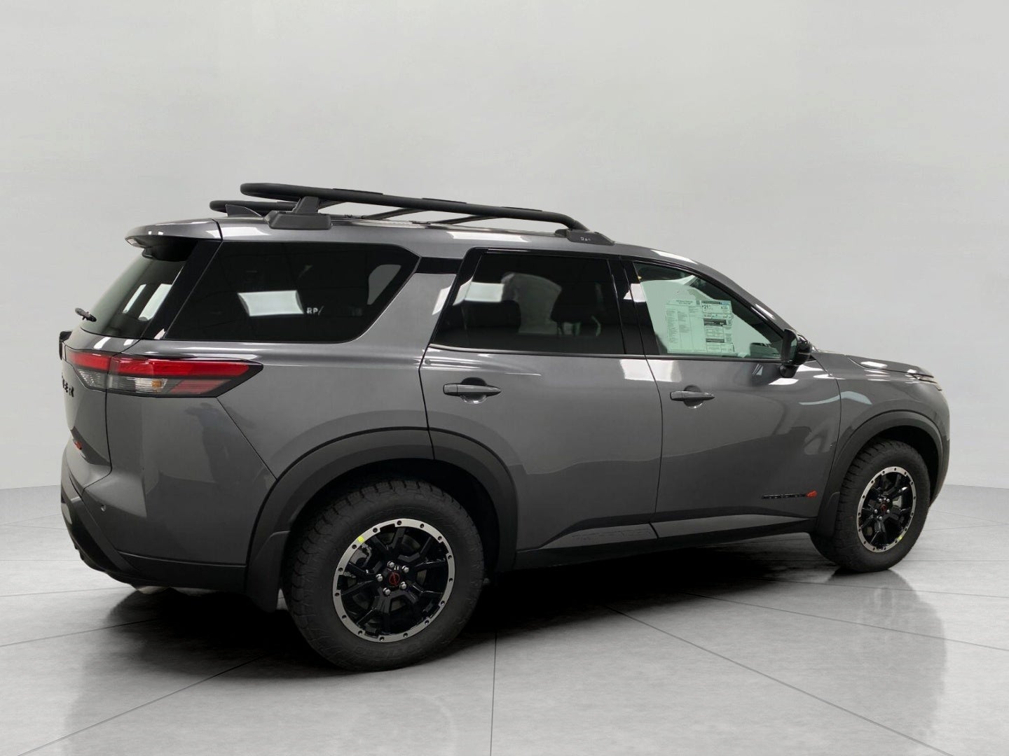 2026 Nissan Pathfinder SV 4WD