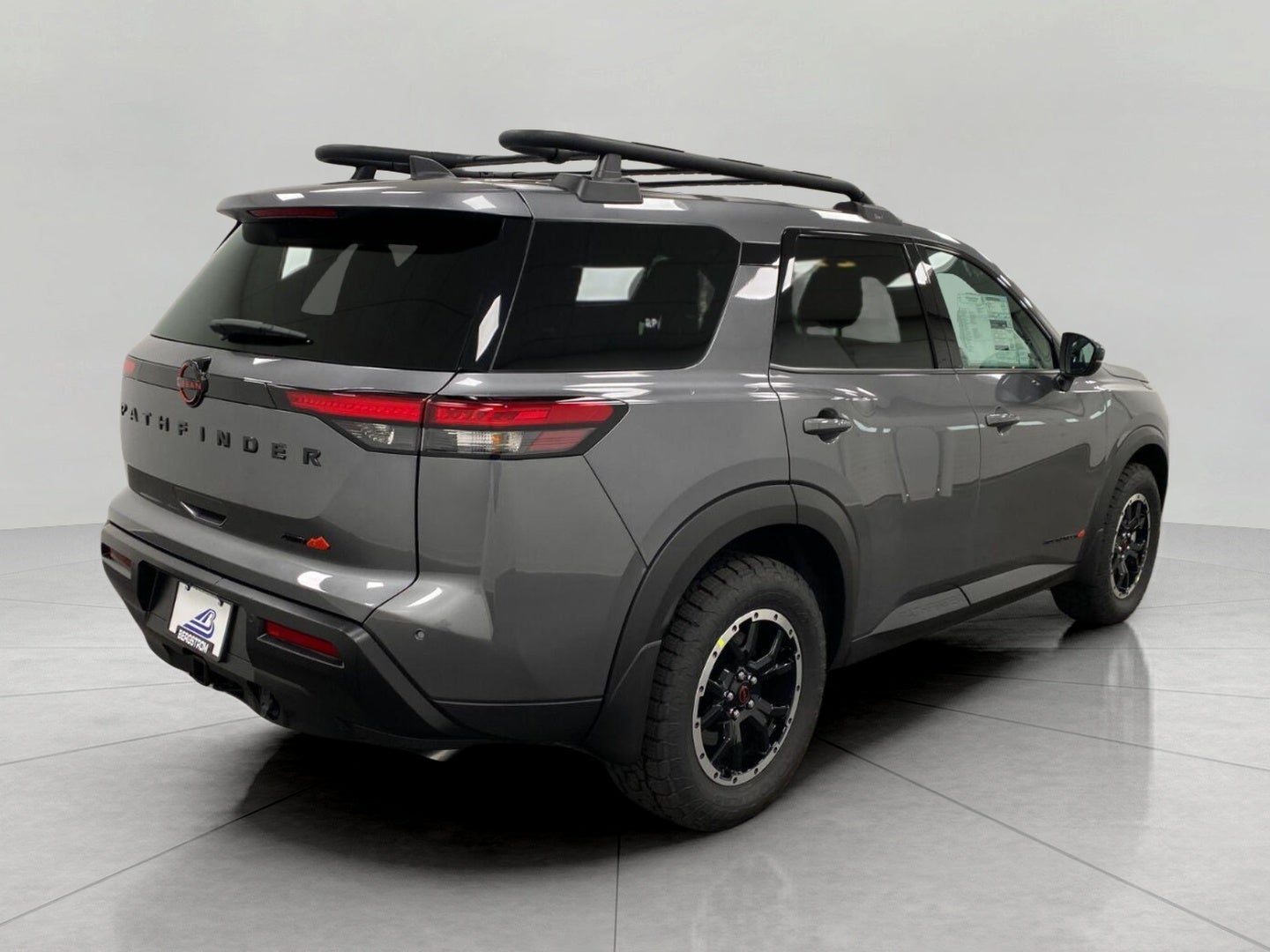 2026 Nissan Pathfinder SV 4WD