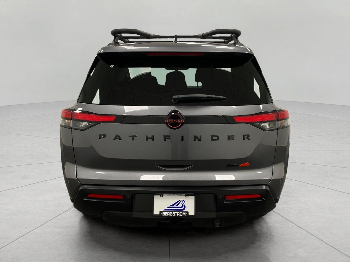 2026 Nissan Pathfinder SV 4WD