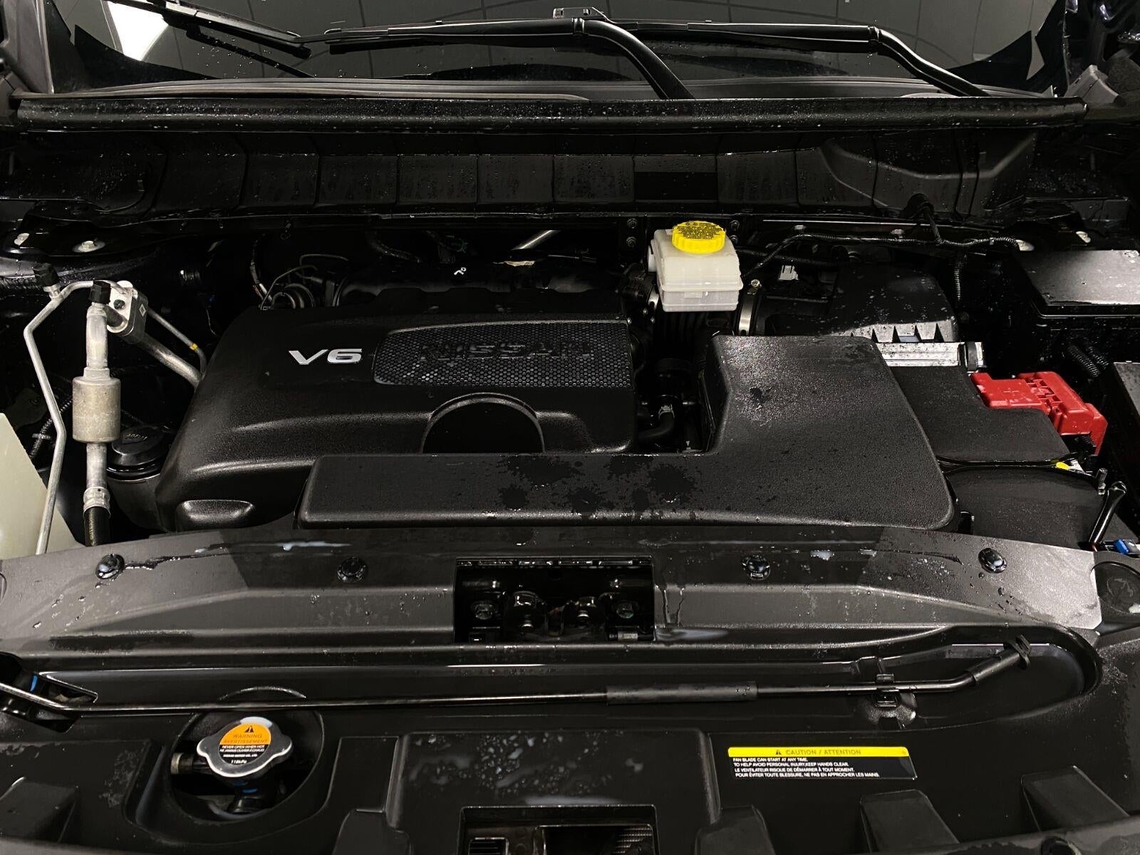 2023 Nissan Pathfinder SL 4WD