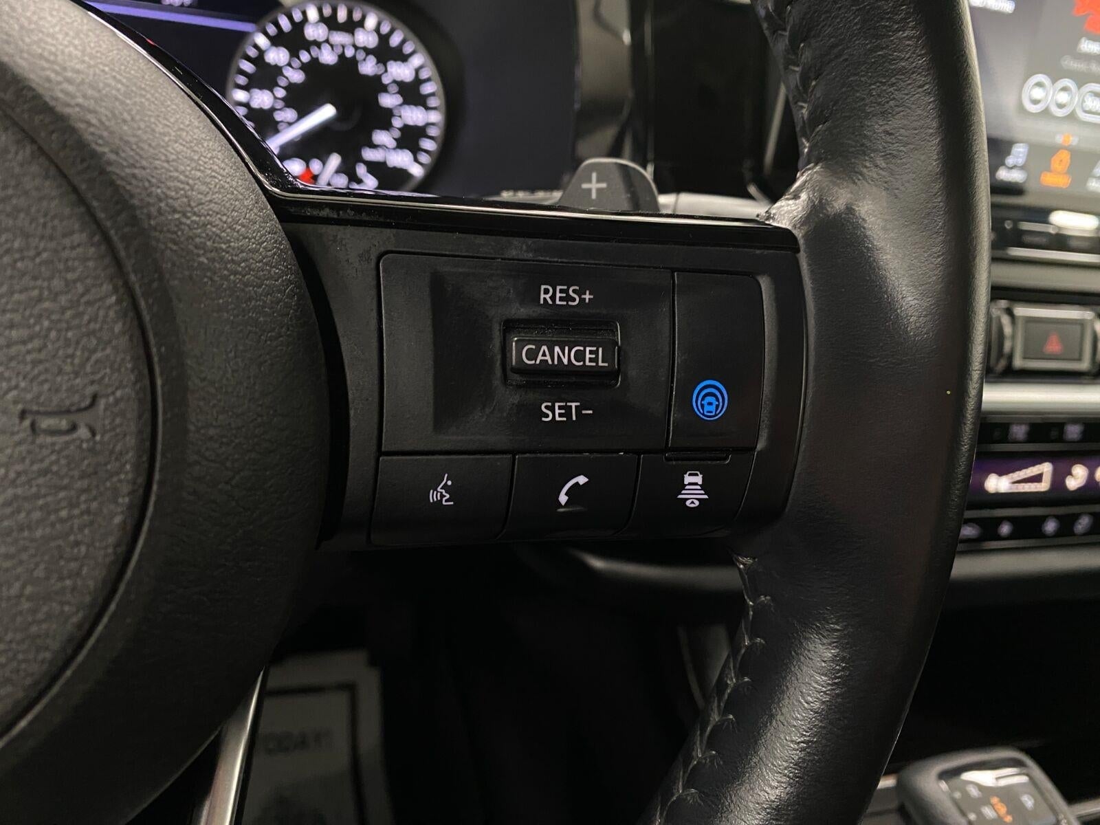 2022 Nissan Pathfinder SL 4WD