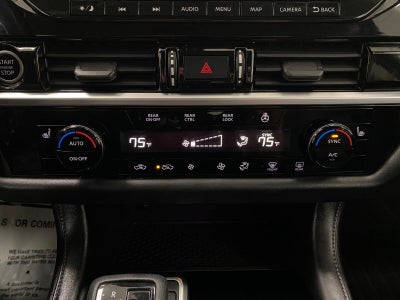 2022 Nissan Pathfinder SL 4WD