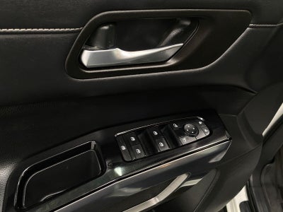 2022 Nissan Pathfinder SL 4WD