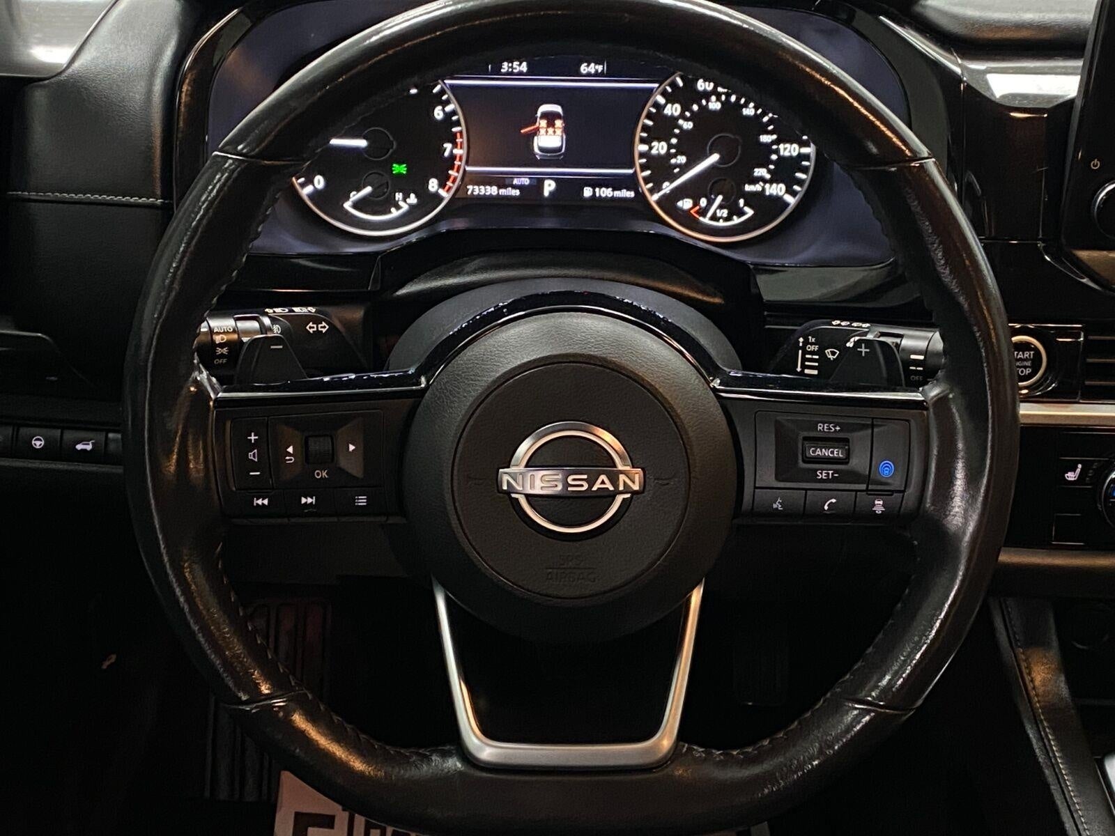 2022 Nissan Pathfinder SL 4WD