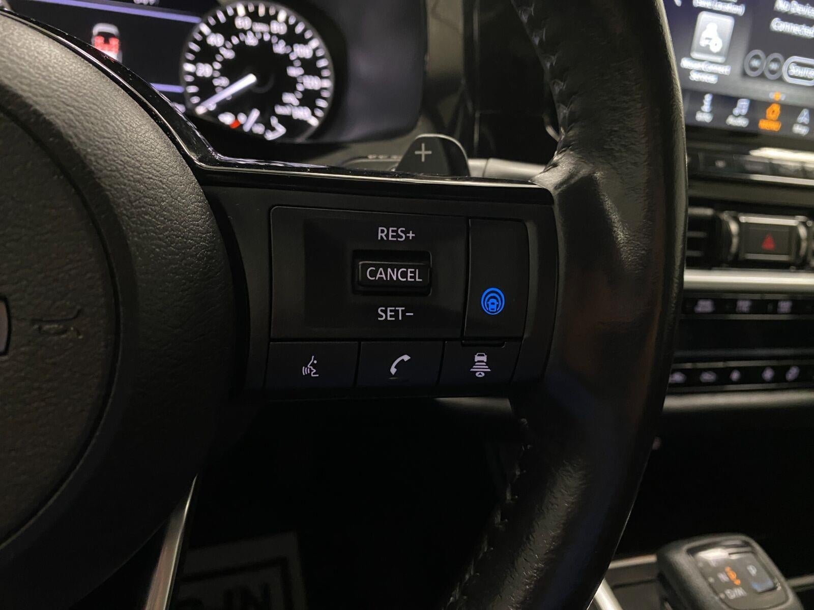 2022 Nissan Pathfinder SL 4WD