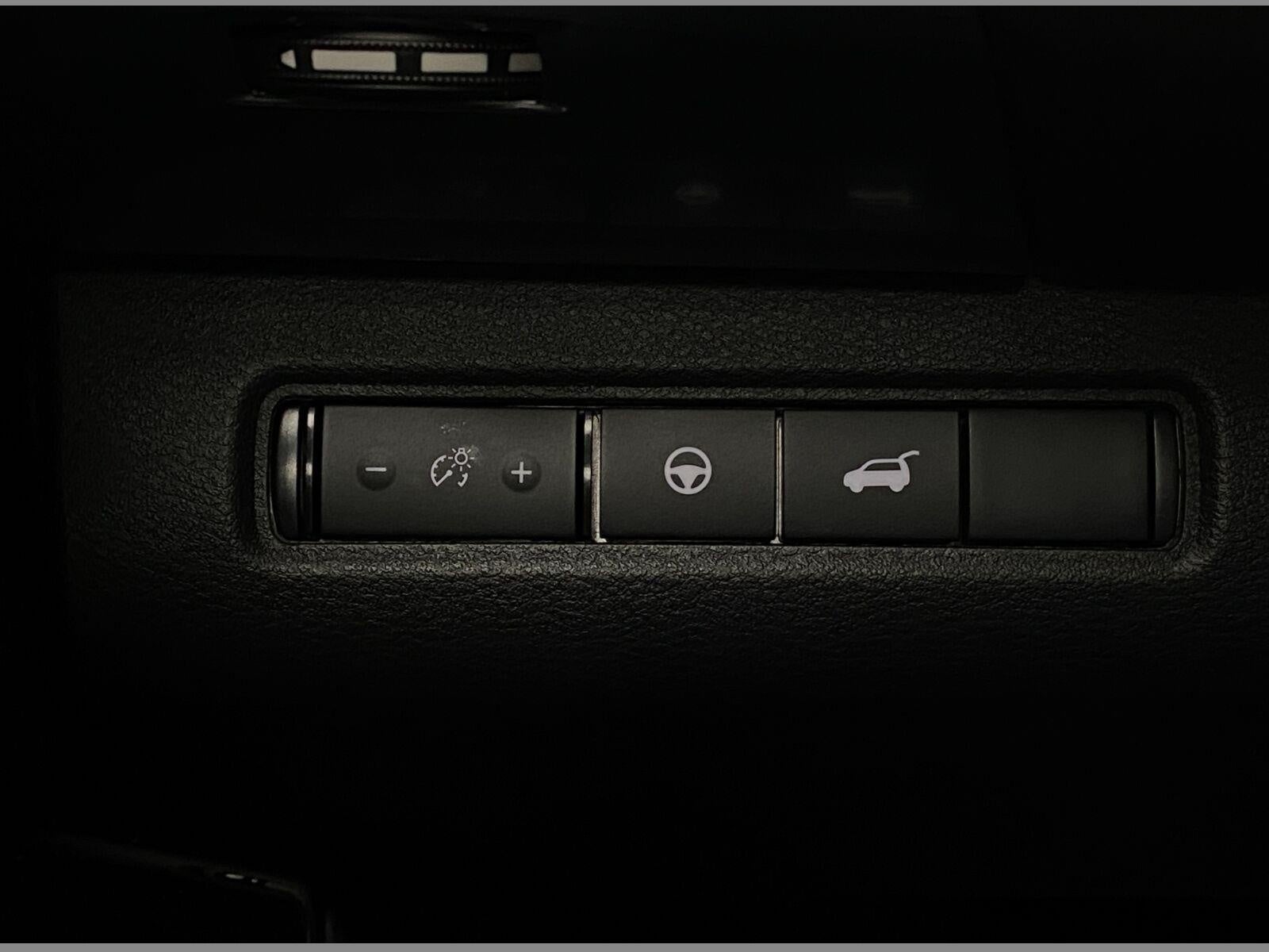 2026 Nissan Pathfinder SL 4WD