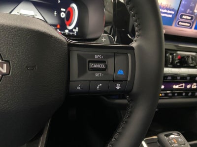 2026 Nissan Pathfinder SL 4WD