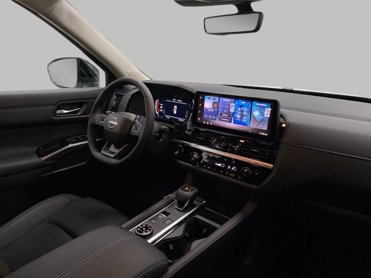 2026 Nissan Pathfinder SL 4WD