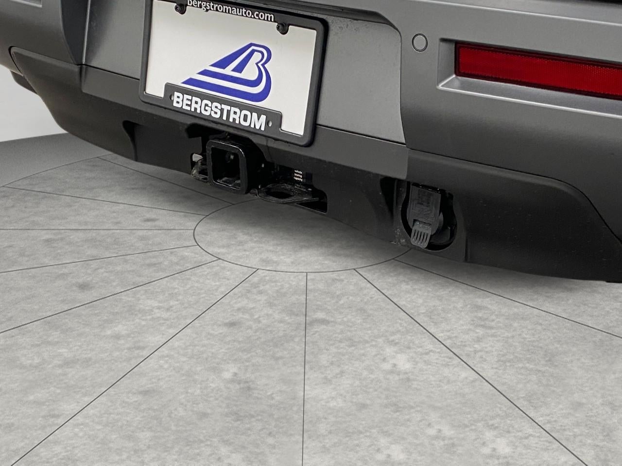 2026 Nissan Pathfinder SL 4WD