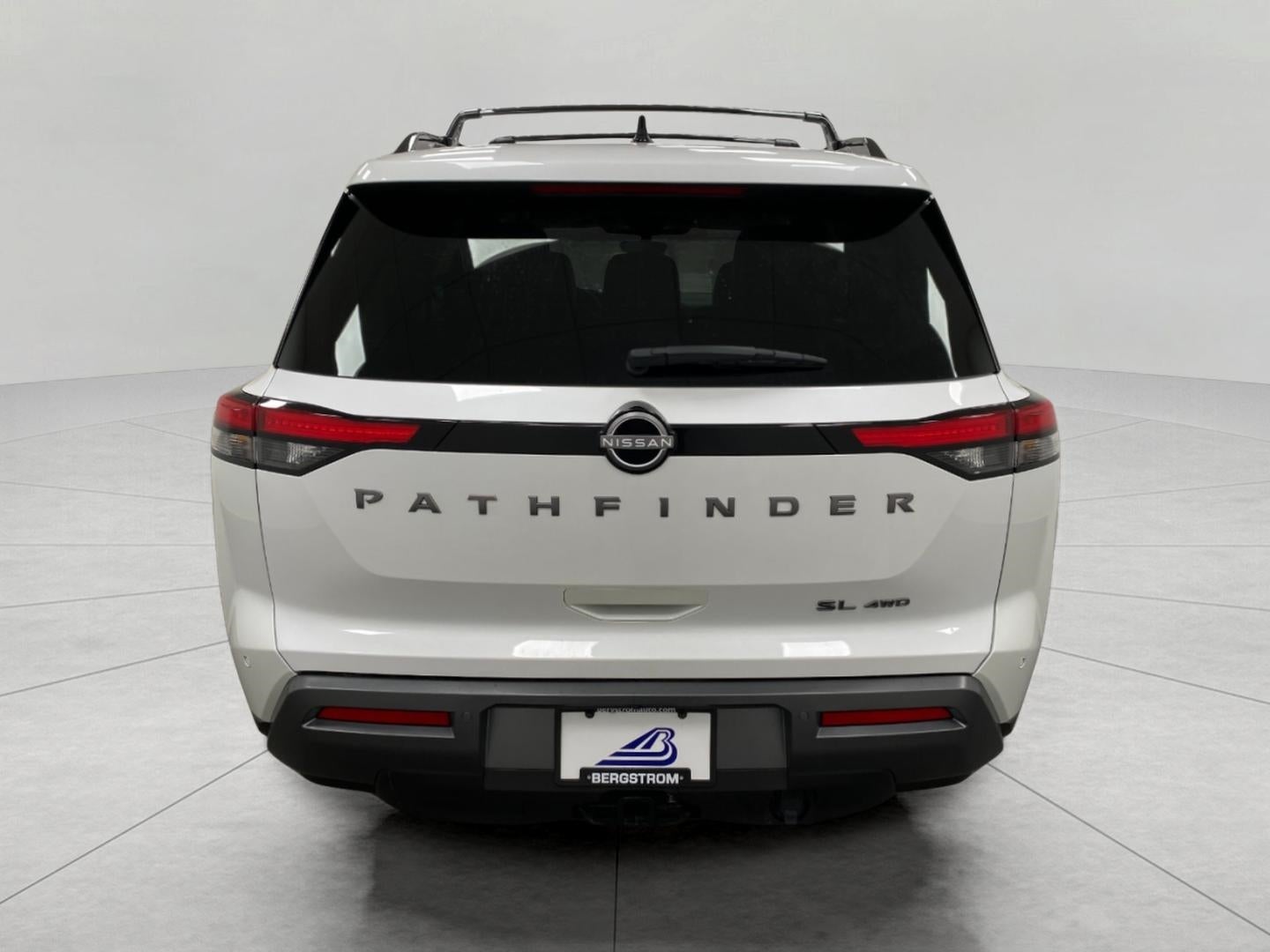 2026 Nissan Pathfinder SL 4WD