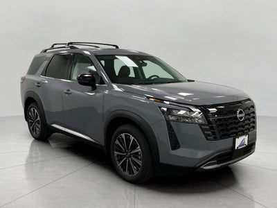 2026 Nissan Pathfinder Platinum 4WD