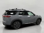 2026 Nissan Pathfinder Platinum 4WD