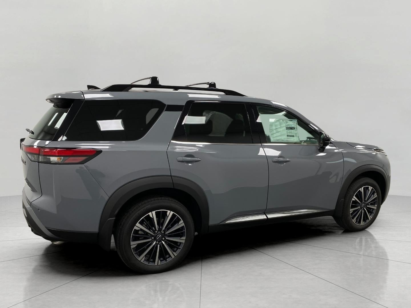 2026 Nissan Pathfinder Platinum 4WD