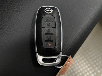 2026 Nissan Pathfinder Platinum 4WD