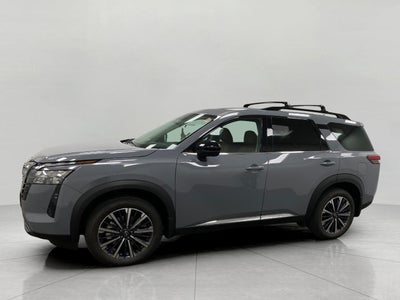 2026 Nissan Pathfinder Platinum 4WD