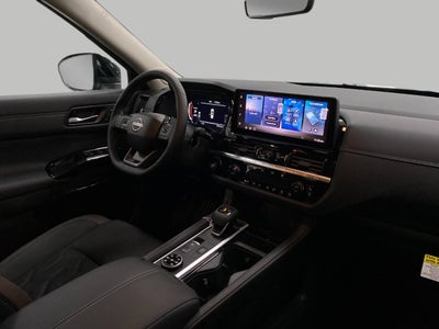 2026 Nissan Pathfinder Platinum 4WD