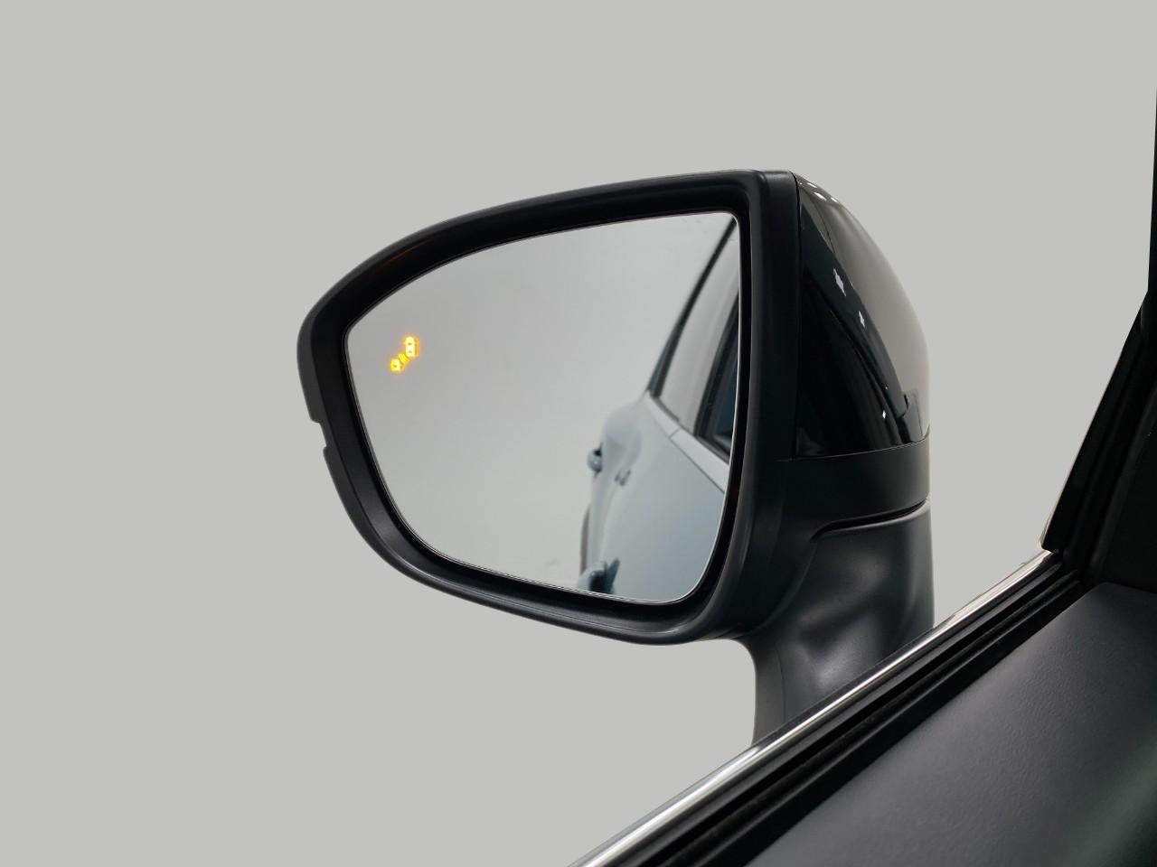 2026 Nissan Pathfinder Platinum 4WD