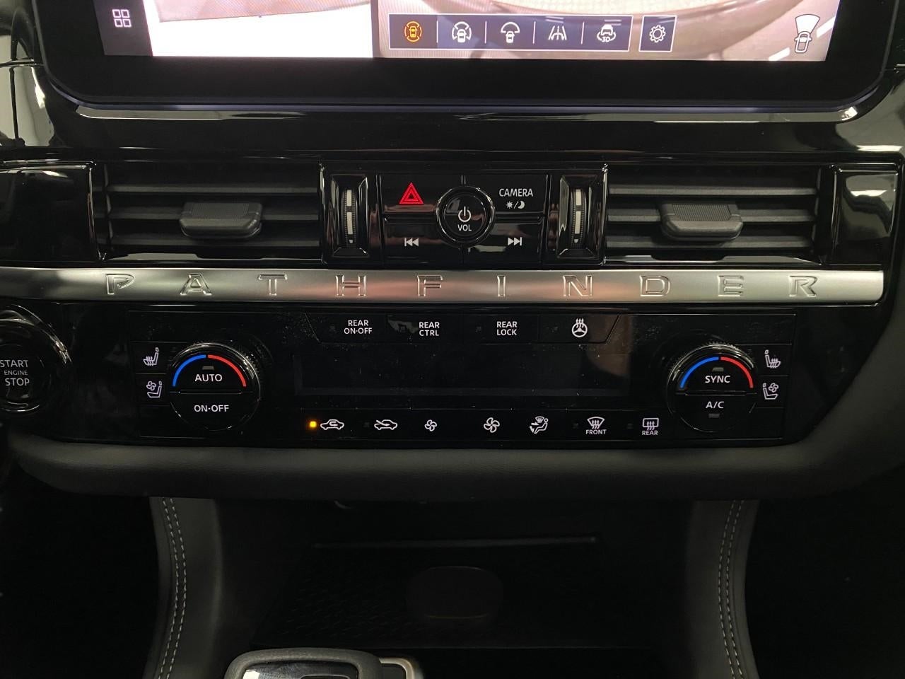 2026 Nissan Pathfinder Platinum 4WD