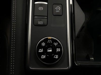 2026 Nissan Pathfinder Platinum 4WD