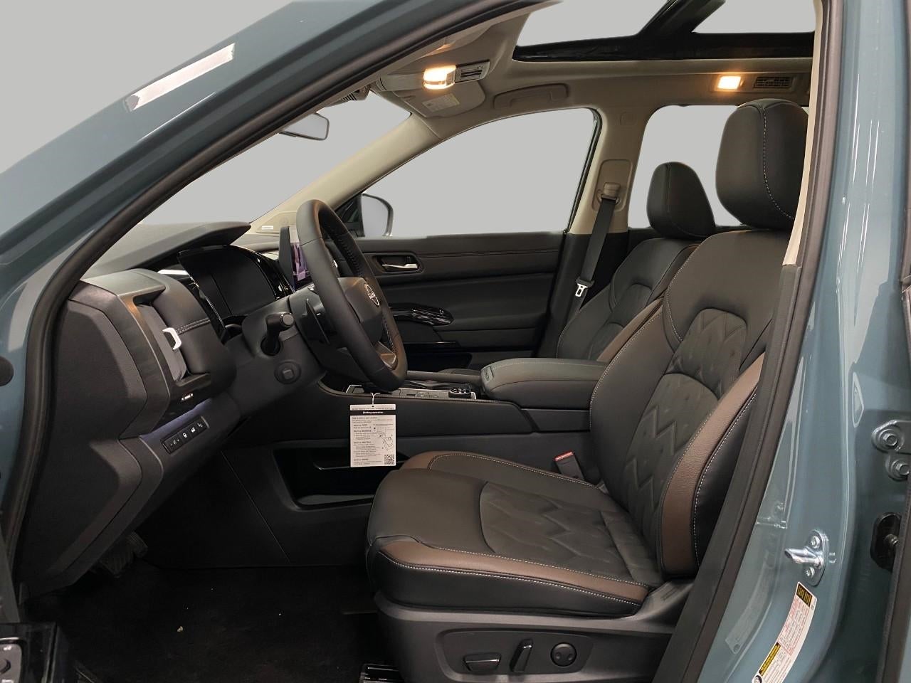 2026 Nissan Pathfinder Platinum 4WD