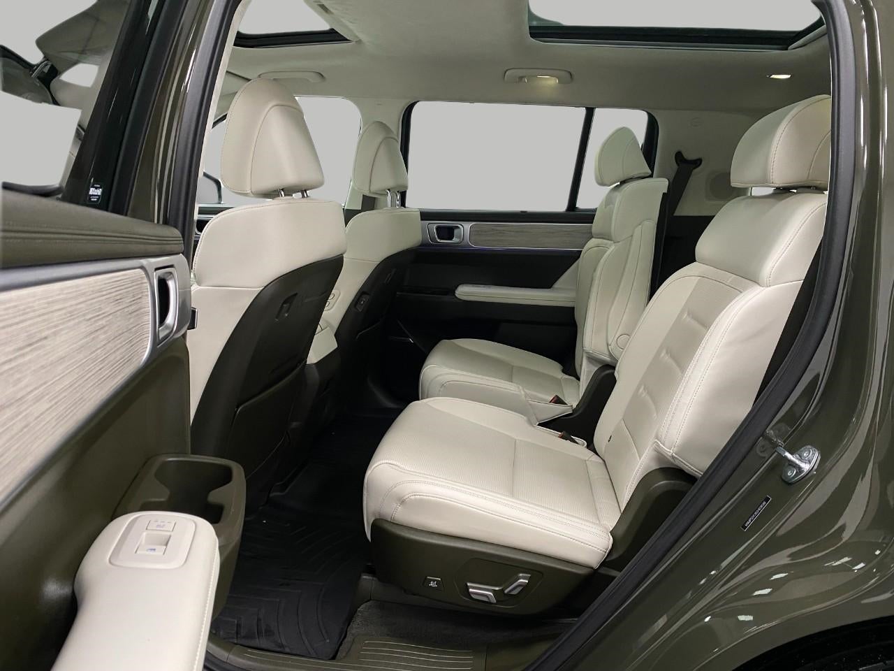 2025 Hyundai Santa Fe Hybrid Calligraphy AWD